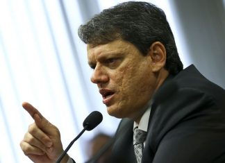Ministério de Infraestrutura estuda fusão de três estatais