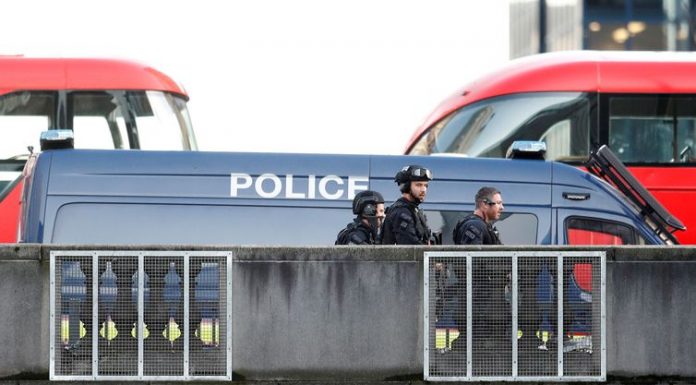 Polícia confirma três mortos em atentado na Ponte de Londres