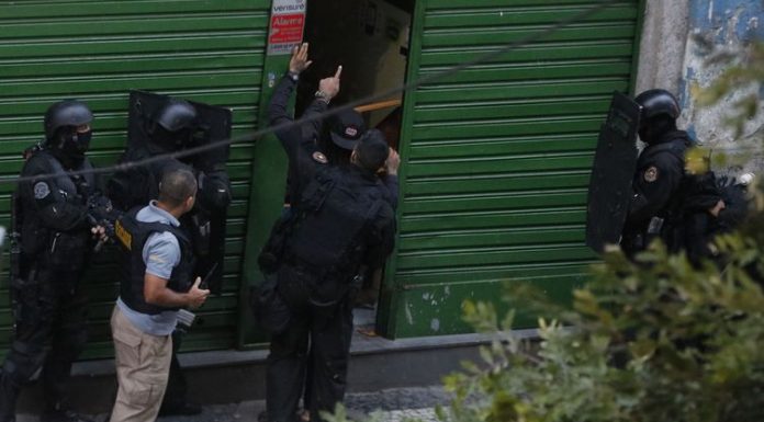 Sequestro no RJ termina depois de mais de oito horas