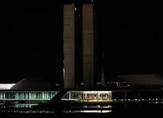 A dois dias do recesso parlamentar, atividades no Congresso esfriam