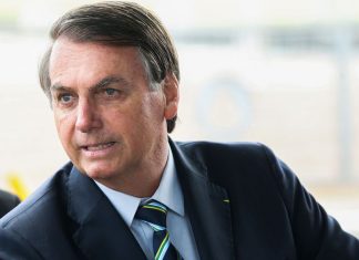 Bolsonaro faz exame para investigar possível câncer de pele