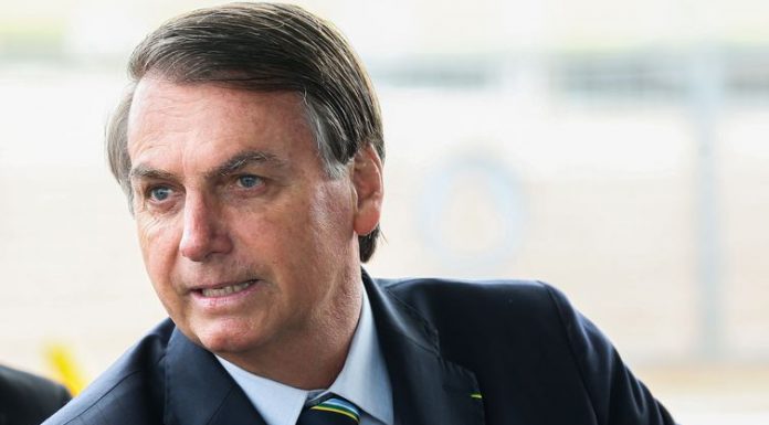 Bolsonaro faz exame para investigar possível câncer de pele