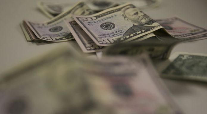 Limite para compras em viagem ao exterior vai subir para U$1.000