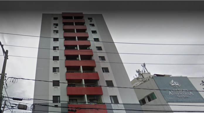 Quatro pessoas morrem após queda de elevador em Santos