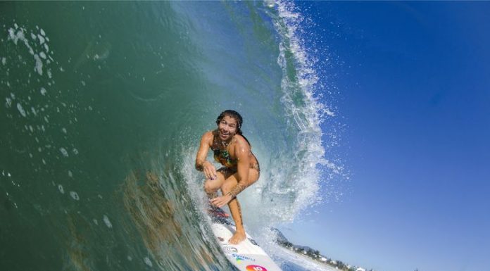 Silvana Lima vai representar Brasil na estréia do surfe em Tóquio 2020