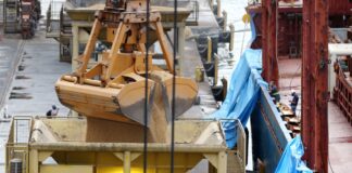 Ministério projeta superávit comercial recorde de US$ 93 bilhões