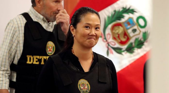Líder da oposição peruana, Keiko Fujimori, volta a ser detida