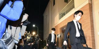Promotores realizam buscas na residência de Carlos Ghosn
