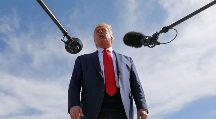 Trump promete “forte retaliação” caso Irã contra-ataque