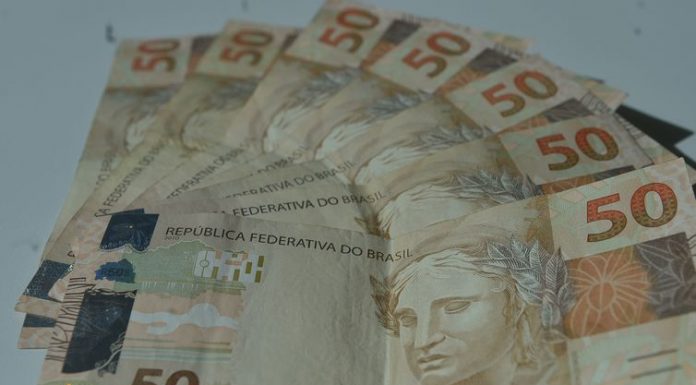 Mercado financeiro reduz estimativa de inflação para 3,25% este ano