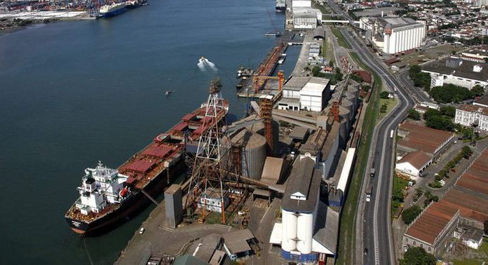 Porto de Santos segue orientações da Anvisa contra coronavírus