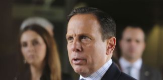 Após caso confirmado em equipe, Doria testa negativo para coronavírus