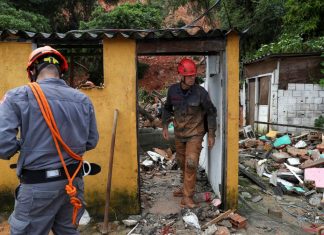 Aumenta para 40 os mortos na Baixada Santista
