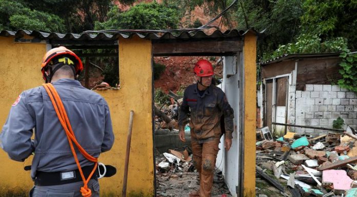 Aumenta para 40 os mortos na Baixada Santista