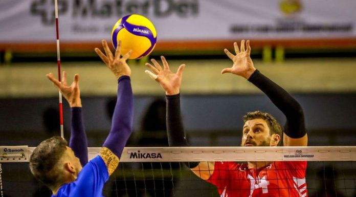 Dois brasileiros estão no top 5 de estrangeiros da Champions masculina