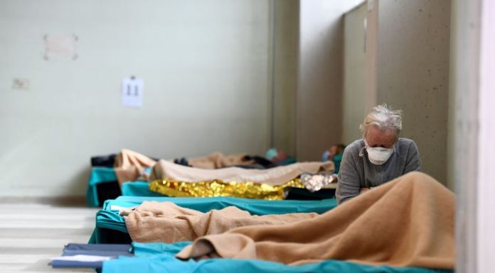 Brasil tem 1,1 mil mortes por covid-19 registradas em 24 horas
