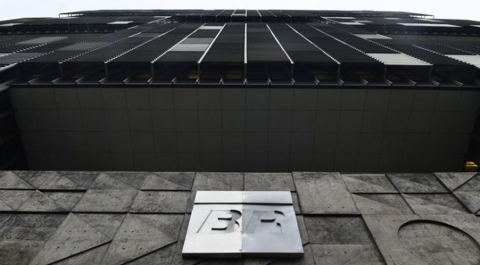 Petrobras aprova Programa de Aposentadoria Incentivada