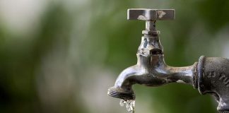 SP proíbe temporariamente corte de água para pessoas de baixa renda