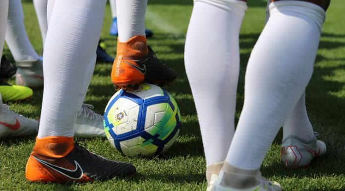 Clubes da Série A reduzem salários de jogadores na pandemia