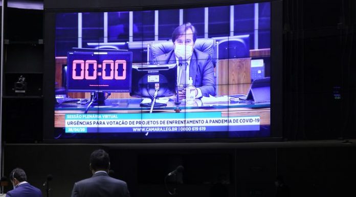 Deputados aprovam MP que cria funções de confiança na Polícia Federal