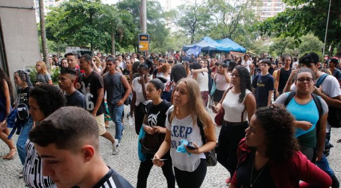 Enem tem 1 milhão de inscritos em apenas 8 horas