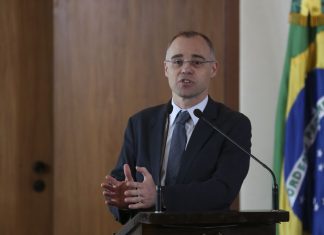 Ministro da Justiça pede ao STF suspensão de oitiva de Weintraub