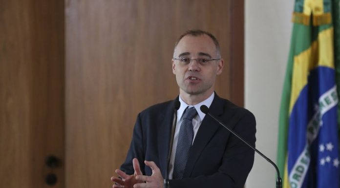 Ministro da Justiça pede ao STF suspensão de oitiva de Weintraub