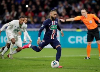 Neymar não aceita proposta de renovação do PSG, diz jornal