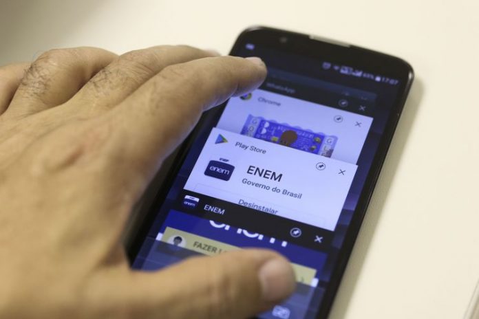 Plataformas liberam conteúdo preparatório para o Enem 2020