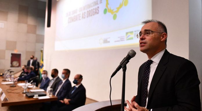 Ações policiais apreendem mais de mil toneladas de drogas em 6 meses