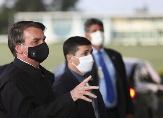 Bolsonaro veta R$ 8,6 bi de fundo extinto para combate a coronavírus