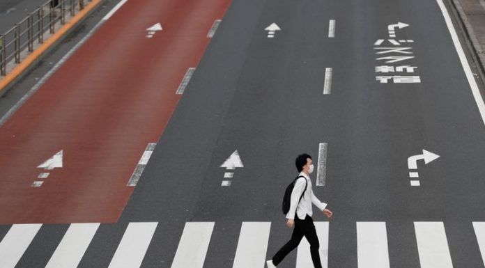 Distanciamento continua fundamental, mesmo com vacinação, diz Opas