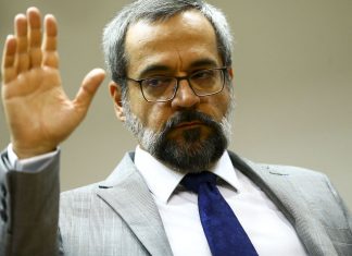STF rejeita analisar habeas corpus a favor de Weintraub
