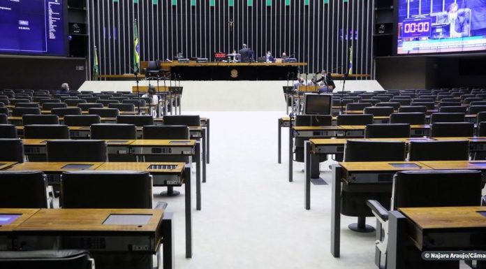 Câmara aprova medidas de assistência social durante pandemia