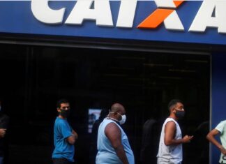 Caixa paga 4ª parcela de auxílio a beneficiários do Bolsa Família
