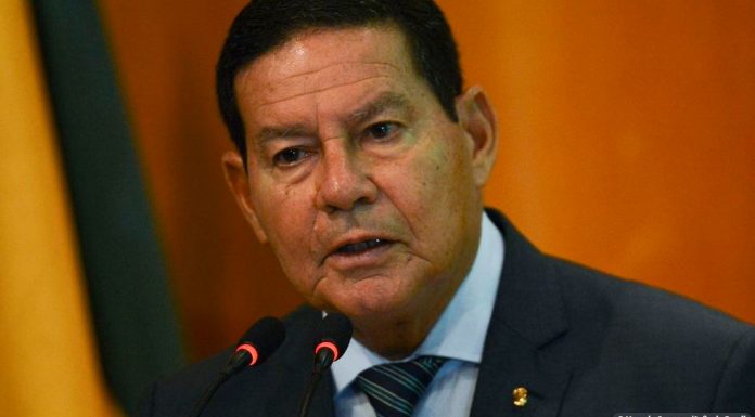 Mourão diz que desmatamento foi além do aceitável na região amazônica