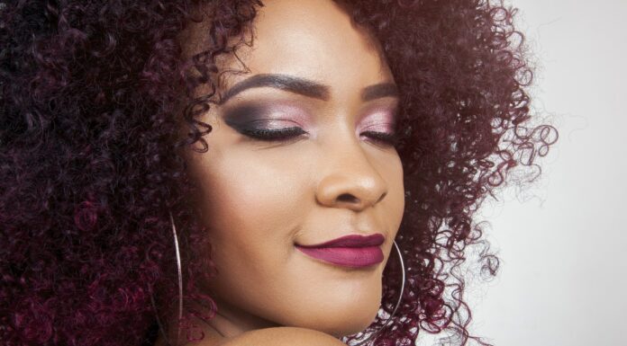 App de beleza Make You muda as regras do jogo de aplicativos de serviços no Brasil