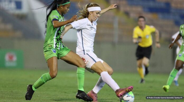 Com 100 gols, Ketlen é primeira mulher a alcançar marca no Santos