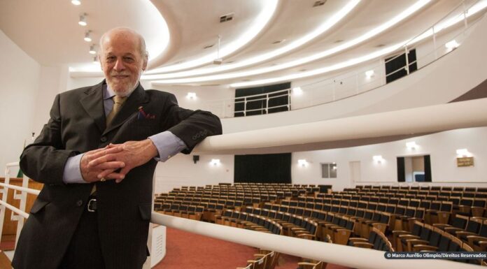Morre, aos 87 anos, Zuza Homem de Mello