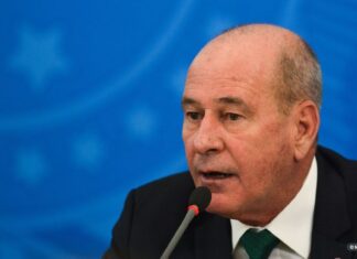 Defesa reforça ausência de política partidária nas Forças Armadas