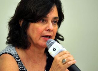 Anvisa, AstraZeneca e Pfizer discutem uso emergencial de vacinas