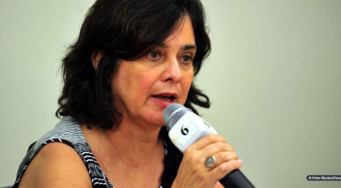 Anvisa, AstraZeneca e Pfizer discutem uso emergencial de vacinas