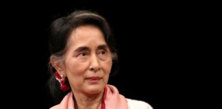 Líder deposta de Myanmar é condenada a mais quatro anos de prisão