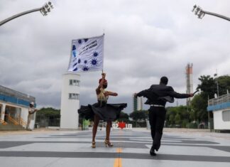 Cidade de SP aprova protocolo para desfiles de carnaval no Sambódromo
