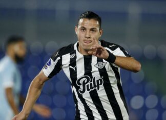 Santos perde para Libertad e cai na Sul-Americana