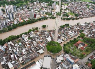 BA: Vítimas de enchentes em Itabuna e Itororó podem sacar FGTS
