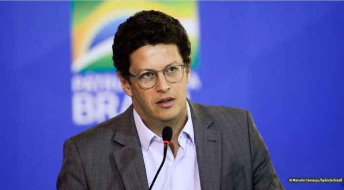 Brasil investe em agenda de qualidade ambiental urbana, diz Salles