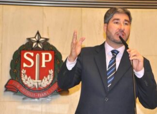 Justiça autoriza investigação contra deputado por assédio sexual em SP