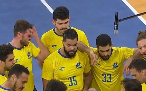 Brasil sofre primeira derrota, mas avança no Mundial de Handebol