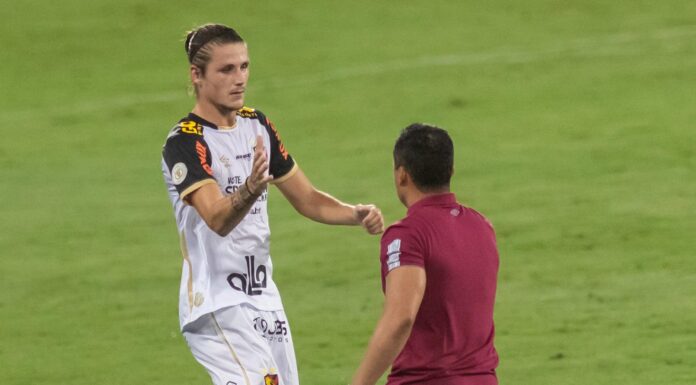 Botafogo perde para o Sport e é o primeiro rebaixado no Campeonato Brasileiro de 2020